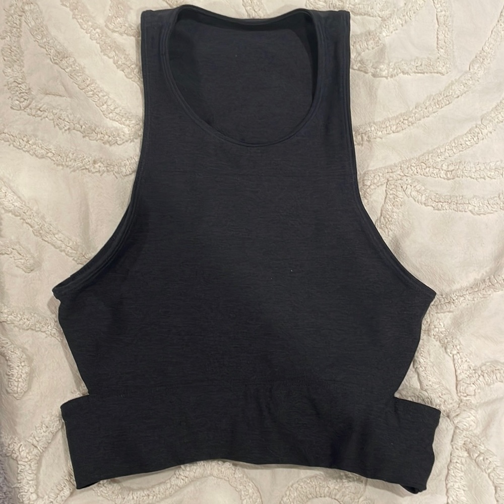 Outdoor voices crop top size xs